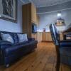 Отель 2 Bed in great location 15-20 Minutes walk to SEC, фото 1