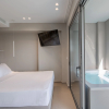 Отель Noemie Luxury Suites, фото 3