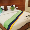 Отель OYO 10200 Hotel The Aroma Residency, фото 9