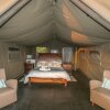 Отель West Coast Luxury Tents- Glamping в Илендс-Бэе