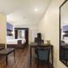 Отель Days Inn & Suites by Wyndham Galveston West/Seawall, фото 6