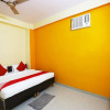 Отель OYO 35661 OM residency, фото 2