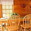 Отель Dogwood Hill - 3 Br Cabin, фото 9