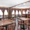 Отель Quality Inn & Suites I-35 Near At&T Center, фото 1