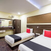 Отель Capital O 7648 Sri Navya Grand, фото 23