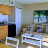 Отель Shell Island Resort - All Oceanfront Suites, фото 5