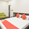 Отель OYO Flagship 3352 Krishna Guest Lines Bagri Market, фото 4