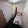 Отель 5- bed gem in Barnet, Short let Luxury Awaits, фото 2