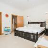 Отель 3 Bedroom House in Holland Park, фото 7