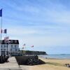 Отель Endearing Apartment in Arromanches-les-bains Nearby the Sea With View on the Harbour в Участки высадки Нормандии