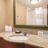 Отель Hampton Inn & Suites Greenfield, фото 8