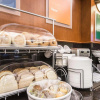 Отель Comfort Inn & Suites, фото 12