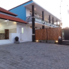 Отель Kubu Jimbar Villa & Apartment, фото 1
