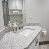 Отель Toronto Rooms and Suites, фото 10
