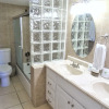 Отель Sunset Royale - 212 2 Bedrooms 2 Bathrooms Apts, фото 8