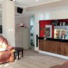 Отель Gold Coast Backpackers - Hostel, фото 2