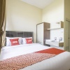 Отель Pondok Avicenna by OYO Rooms, фото 20