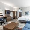 Отель Holiday Inn Express & Suites Moundsville, an IHG Hotel, фото 9