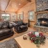 Отель Paradise Peak - One Of Kind And Breathtaking Log Cabin With Hot Tub And Game Room! 3 Bedroom Cabin, фото 2