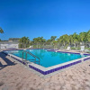 Отель Chic Fort Myers Escape w/ Community Perks!, фото 14