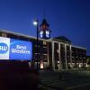 Отель Comfort Inn & Suites, фото 1