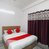 Отель Oyo 37055 M R Residency, фото 6