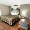 Отель Super 8 by Wyndham Eureka/Six Flags Nearby, фото 4