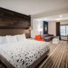 Отель La Quinta Inn & Suites by Wyndham Owasso, фото 46