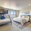 Отель Washington Home w/ Mtn Views, Near Hiking!, фото 4