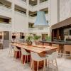 Отель Crowne Plaza Charleston Airport - Conv Ctr, an IHG Hotel, фото 32