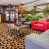 Отель Broadway Inn & Suites, фото 2