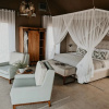 Отель Kifaru Luxury Lodge & Bush Camp, фото 4