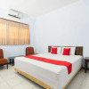 Отель RedDoorz near Plaza Araya, фото 3