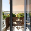 Отель Sunlit Serenity Cozy 1bdrm Escape in Athens, фото 7