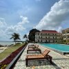 Отель Bintan Agro Beach Resort & Spa на Острове Пеньенгат