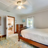 Отель Old Florida Cottage in St Augustine w/ Porch!, фото 7