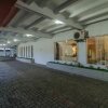Отель RedDoorz near Manado Town Square, фото 13