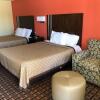 Отель La Grange Executive Inn And Suites, фото 12