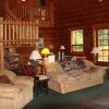 Отель Glacier Bay's Bear Track Inn в Homeshore