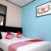 Отель OYO 950 Steze Kost Syariah, фото 4
