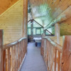 Отель Leconte Views 2 Bedroom Cabin by RedAwning, фото 10