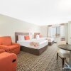 Отель Hawthorn Suites by Wyndham Fargo, фото 11