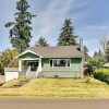 Отель Charming Portland Home, Walk to Light Rail!, фото 1