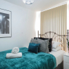 Отель Tudors eSuites Apartment with 4 Beds, фото 20