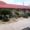 Отель Reedley Inn, фото 1