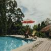 Отель Sekar Arum Riverside Resort in Canggu by ZUZU, фото 22