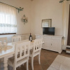 Отель Beautiful Giardino Degli Oleandri two Bedroom Apt Sleeps six Child Num0862, фото 10