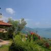 Отель Appartamento con vista sul lago di Iseo e piscina, фото 18