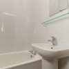 Отель Spacious, Bright 5-br Flat for 10 in Edinburgh, фото 8