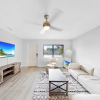 Отель Lakeworth 2 Bedroom Home Free Parking, фото 8